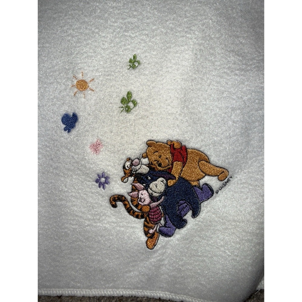 Winnie the Pooh And Friends Fleece Blanket White‎ butterflies bees